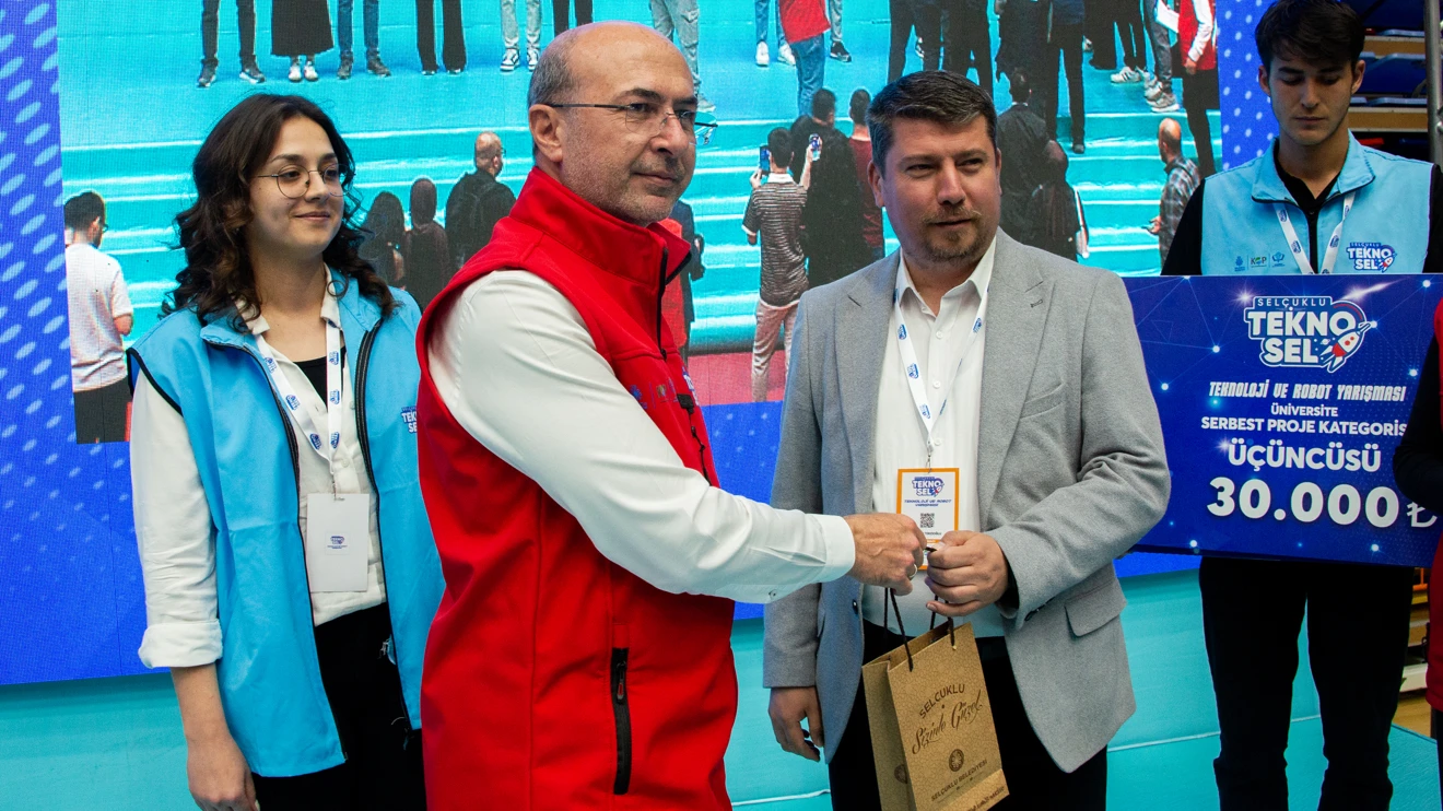 Selçuk Üniversitesi TEKNO-SEL 2025’te 2 ödül aldı